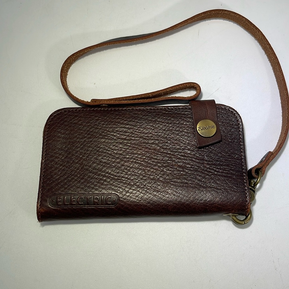 Electric Clothing Co 100% Leather Wallet With Detachable Strap